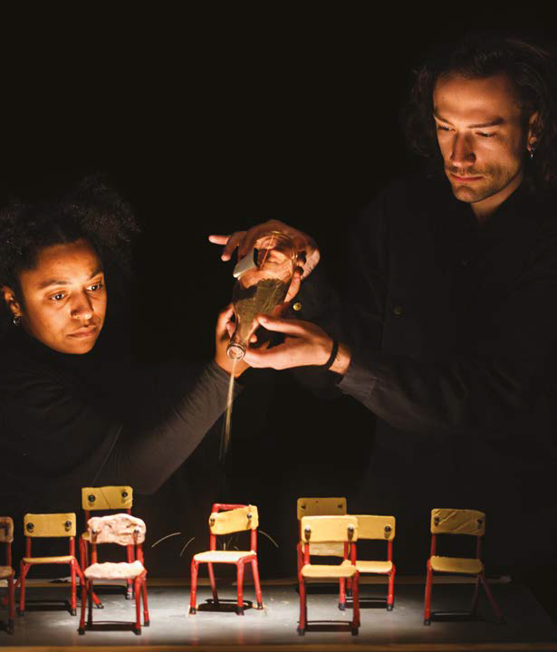 Spectacle enfant Assis sur ma chaise, compagnie des 4 mains, Patatram 33 , Talange